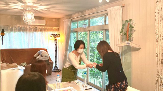 仙台・東京・湘南に花まるタッチⓇケアギバーが誕生しました！